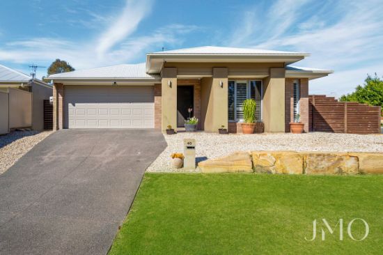 40 Brookside Circuit, Ormeau, Qld 4208