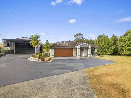 40 Roselands Drive, Coffs Harbour, NSW 2450