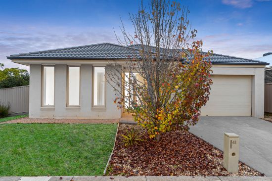 41 Yorkdale Boulevard, Winter Valley, Vic 3358