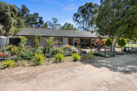 411 Huntly-Fosterville Road, Bagshot, Vic 3551