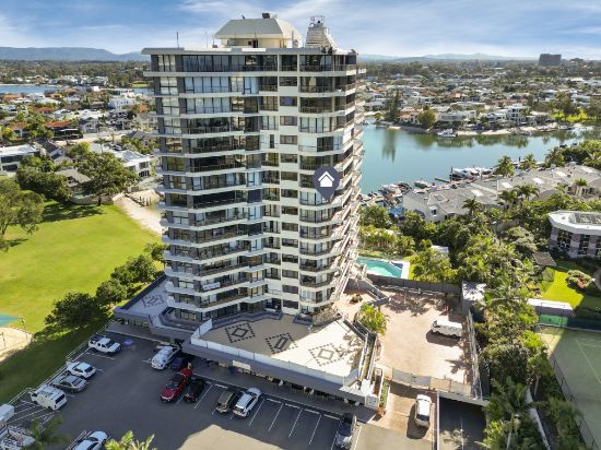 42/5 Admiralty Drive, Paradise Waters, Qld 4217