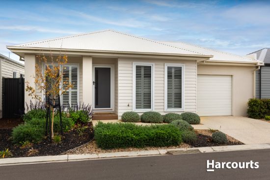 42 Boundary Circuit, Clyde North, Vic 3978