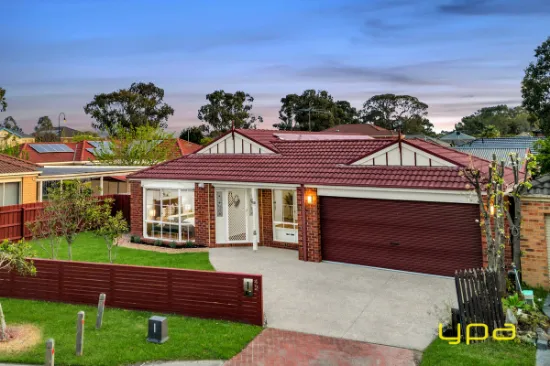 42 May Gibbs Crescent, Lynbrook, VIC, 3975