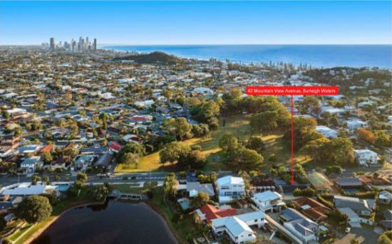 42 Mountain View Avenue, Burleigh Waters, Qld 4220