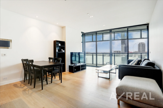 42M/9 Waterside Place, Docklands, Vic 3008