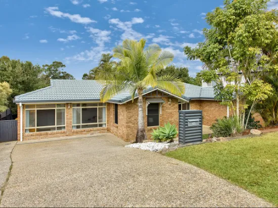 43 Hillenvale Ave, Arana Hills, QLD, 4054