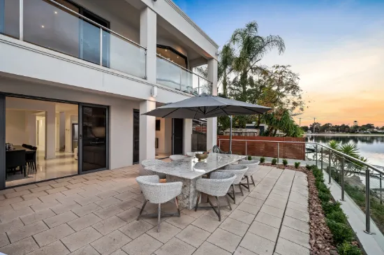 43 McDonald Grove, West Lakes, SA, 5021