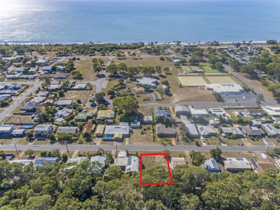43 Orchid Drive, Moore Park Beach, Qld 4670