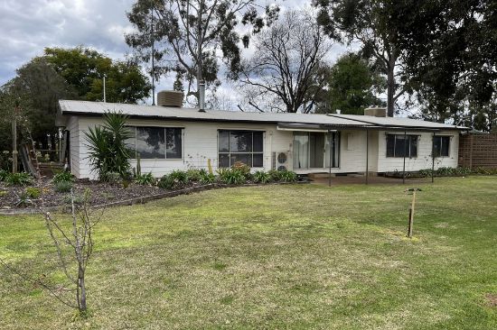 4336 Murray Valley Highway, Robinvale, Vic 3549
