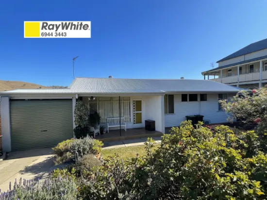 44 Otway Street, Gundagai, NSW, 2722