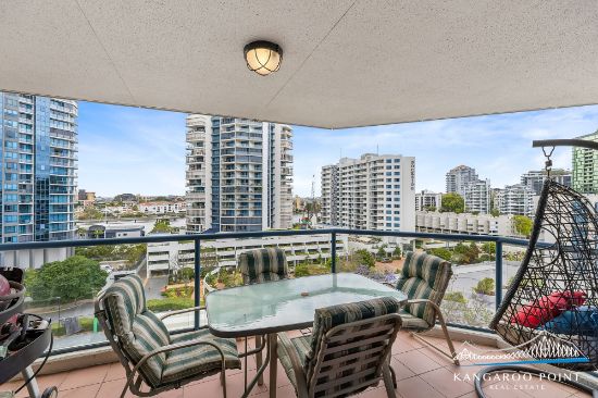 45/45 Deakin Street, Kangaroo Point, Qld 4169