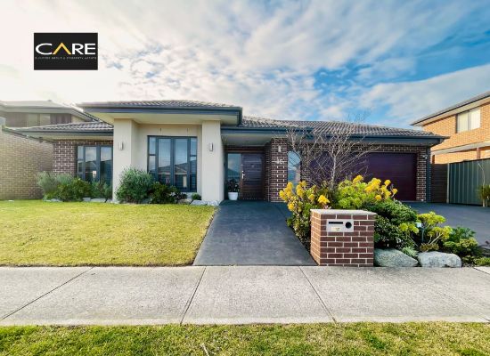 46 Blackledge Drive, Clyde North, Vic 3978