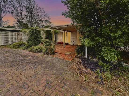 47 McCombe Road, Camp Mountain, Qld 4520
