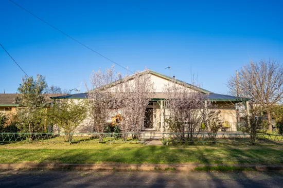 48 Tilga St, Canowindra, NSW, 2804