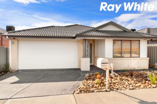 49 Fable Way, Cranbourne East, Vic 3977