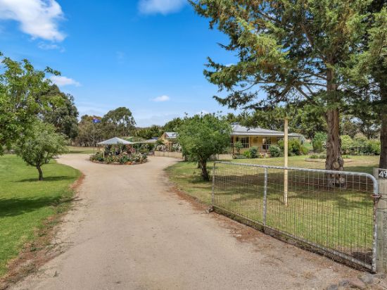 49 Whitehorse Gully Road, Rowsley, Vic 3340