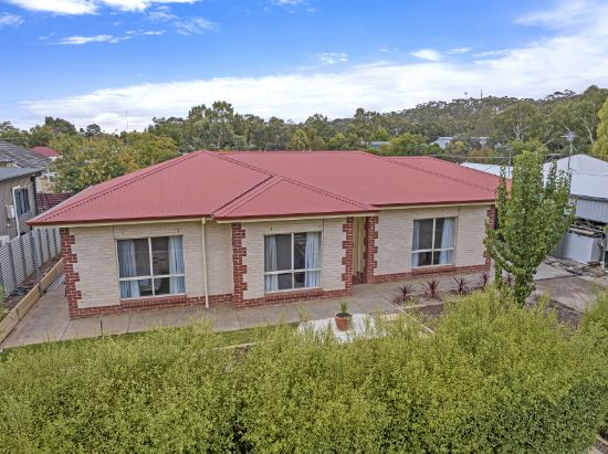 4a Powell Place, Clare, SA 5453