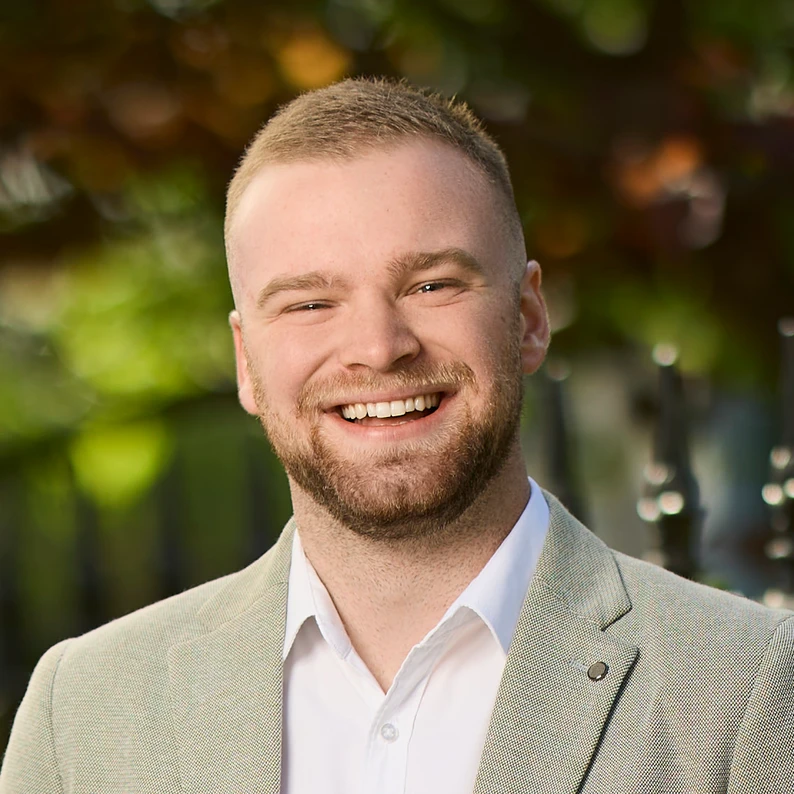 Matt Plumridge - Real Estate Agent