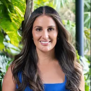 Lauren McCarthy - Real Estate Agent