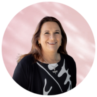 Wendy Mylrea - Real Estate Agent