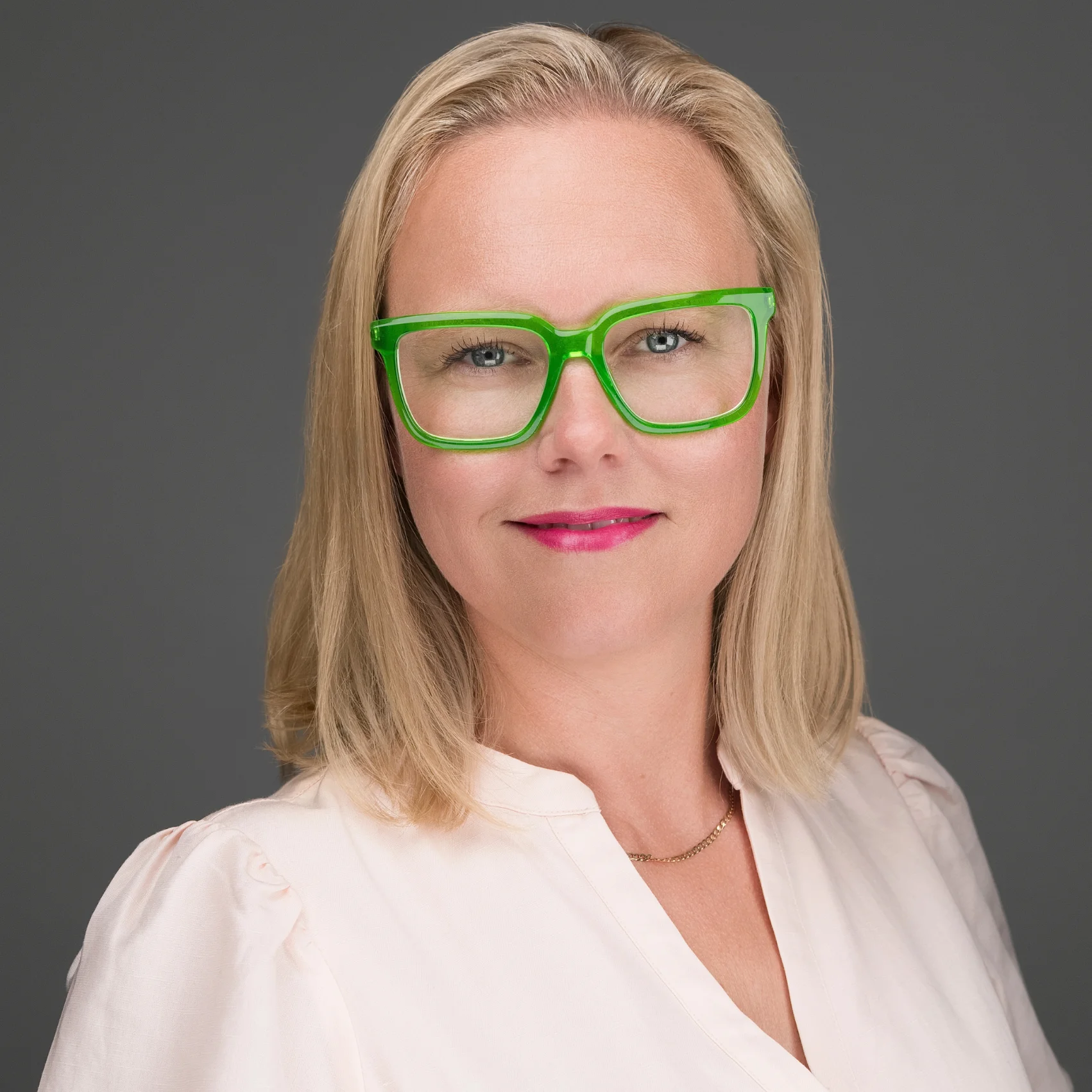 Kelly McKay - Real Estate Agent