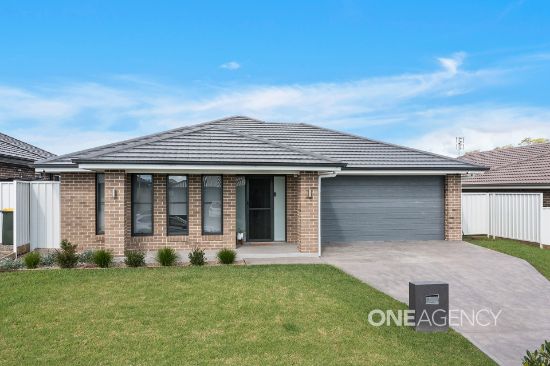 5 Aspromonte Drive, South Nowra, NSW 2541