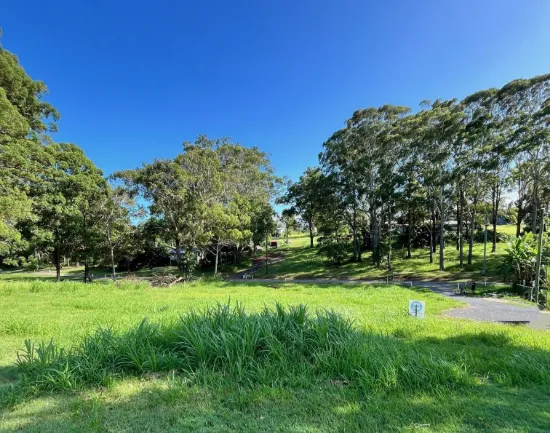 5 Autumn Crt, Russell Island, QLD, 4184