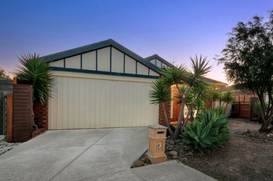 5 CANTAL COURT, Hoppers Crossing, Vic 3029
