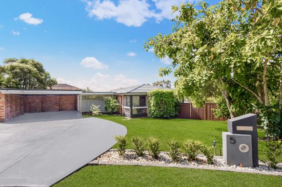5 Carl Place, Kings Langley, NSW 2147
