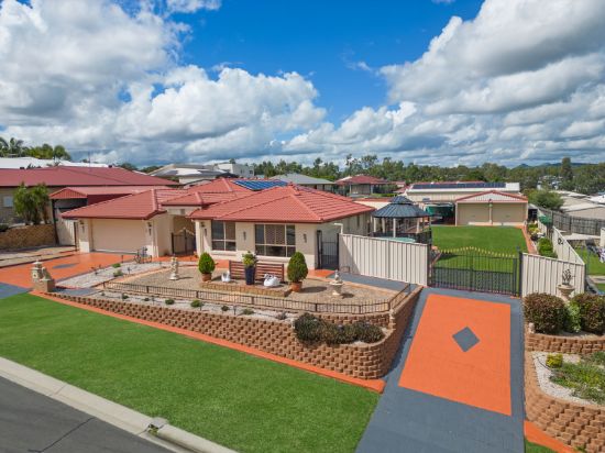 5 Chesterfield Place, Flinders View, Qld 4305