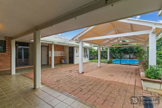 5 Dale Close, Bayview Heights, Qld 4868