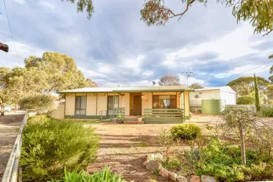 5 East Terrace, Laura, SA, 5480