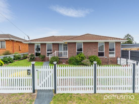 5 First Avenue, Midway Point, Tas 7171