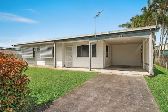 5 Holmes Drive, Beaconsfield, Qld 4740