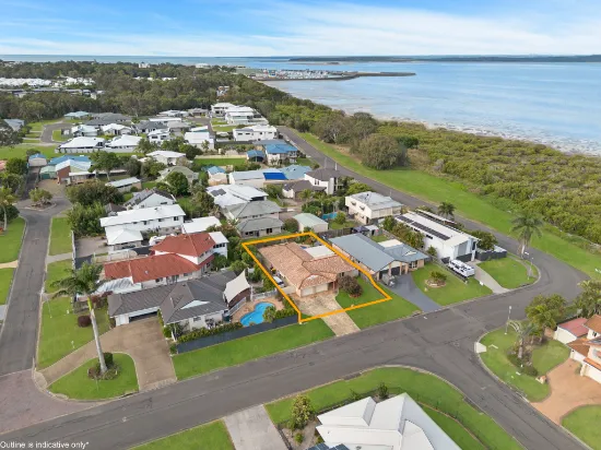 5 Hood Street, Urangan, QLD, 4655