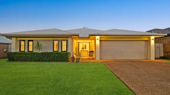 5 Laguna Avenue, Redlynch, QLD, 4870