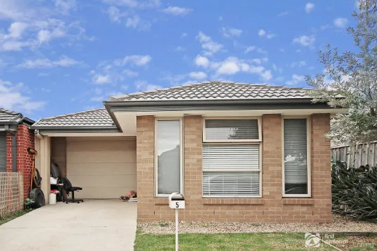 5 Mossey Crescent, Cranbourne East, VIC, 3977