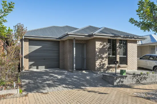 5 Seneca Pl, Seaford Meadows, SA, 5169