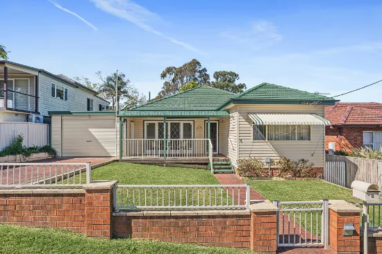 5 Shaftsbury Avenue, West Wollongong, NSW, 2500