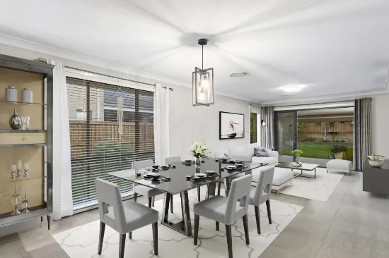 5 Sovereign Circuit, Glenfield, NSW, 2167