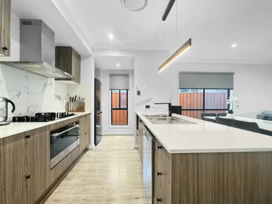 5 Weebill Street, Palmview, QLD, 4553