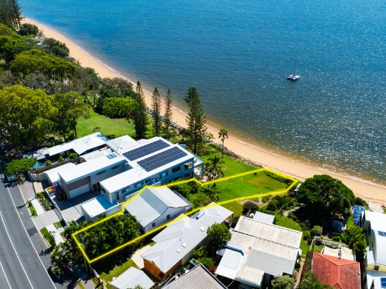 50 Whytecliffe Parade, Woody Point, Qld 4019
