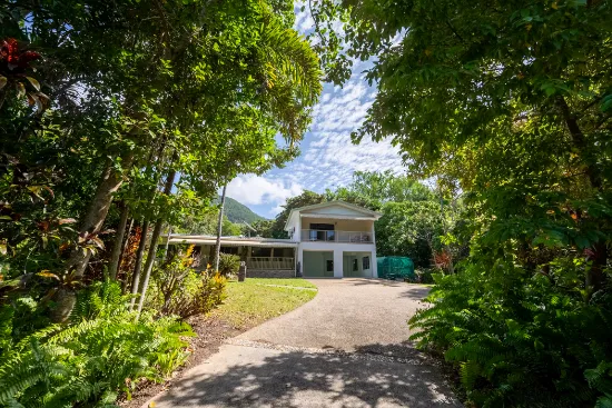 5027 Captain Cook Hwy, Oak Beach, QLD, 4877