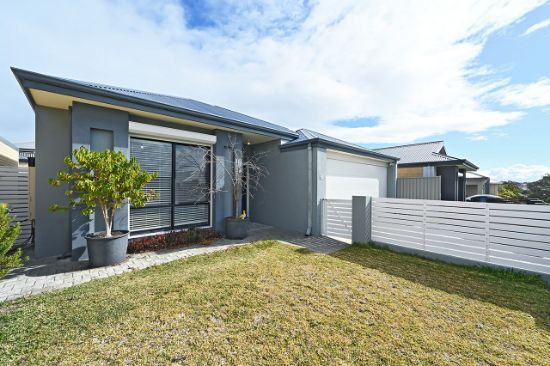 51 Commodore Avenue, Clarkson, WA 6030