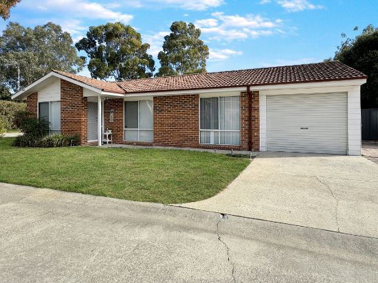 52/67 Ern Florence Crescent, Theodore, ACT 2905