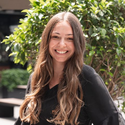 Samantha Stevens - Real Estate Agent
