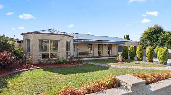 54 Harrier Drive, Invermay Park, Vic 3350