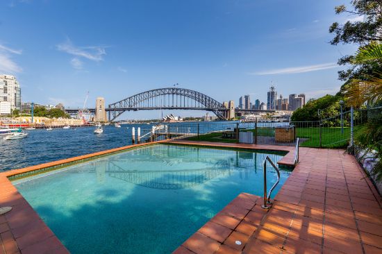55/21 East Crescent Street, McMahons Point, NSW 2060