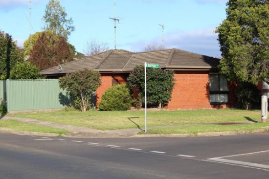 56 Ballarat Road, Hamilton, Vic 3300