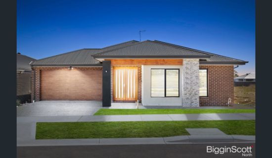 56 MAYFIELD CRESCENT, Kilmore, Vic 3764